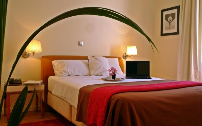 Kamer met tweepersoonsbed in hotel Semeli stedentrip Athene
