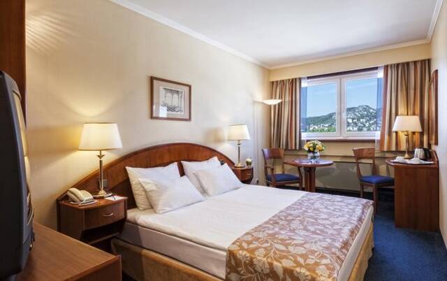 Tweepersoonskamer van Hotel Danabius Flamenco in Budapest