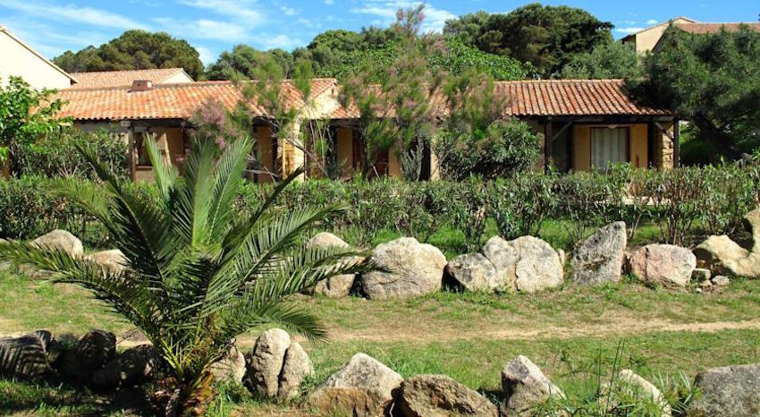 Huisje van Hotel Residence Alba Rossa op Corsica