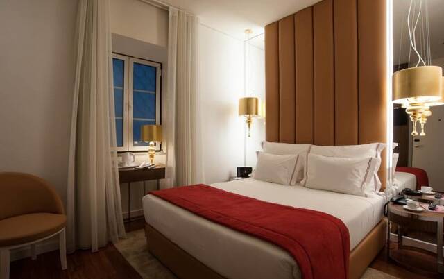 Tweepersoonskamer van Hotel the 7 in Lissabon