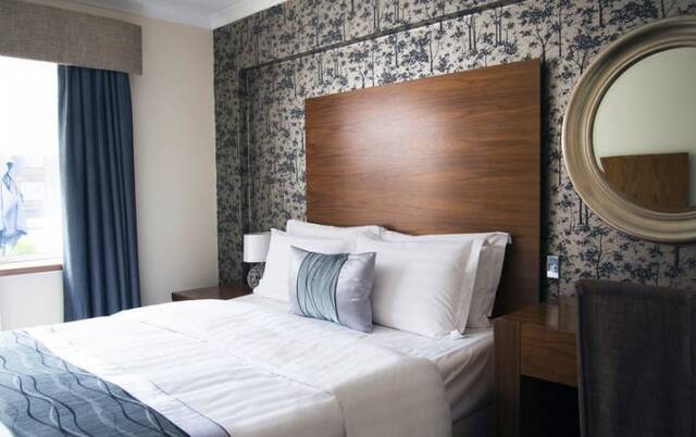 Tweepersoonskamer van Hotel New London Carlton in Londen