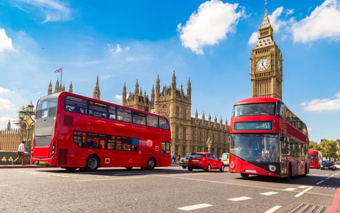 Londen - Big Ben en rode bus