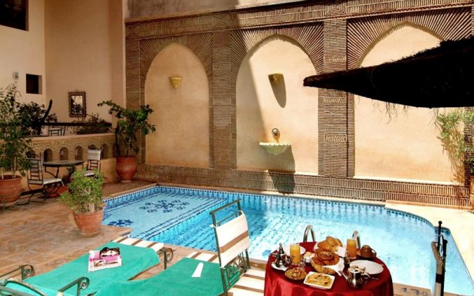 Zwembadje van Hotel Amani Appart in Marrakech