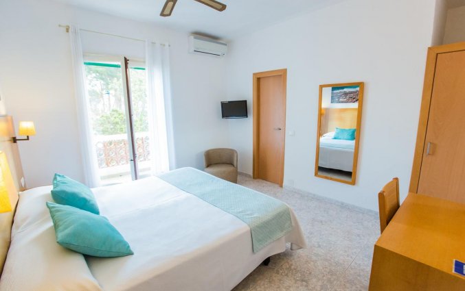 Tweepersoonskamer van Hotel Tagomago op Ibiza