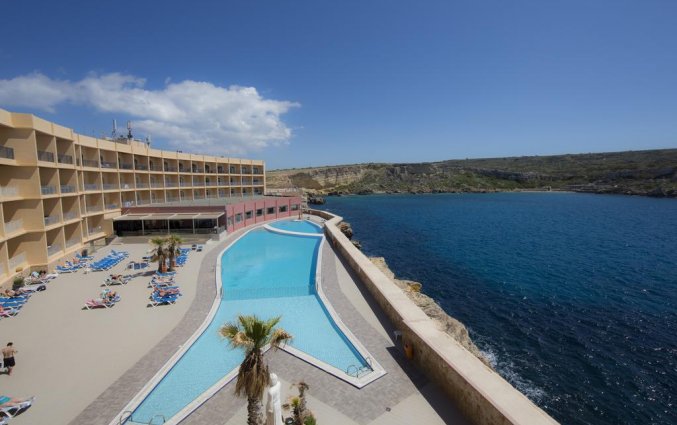 Zwembad van hotel Paradise Bay malta